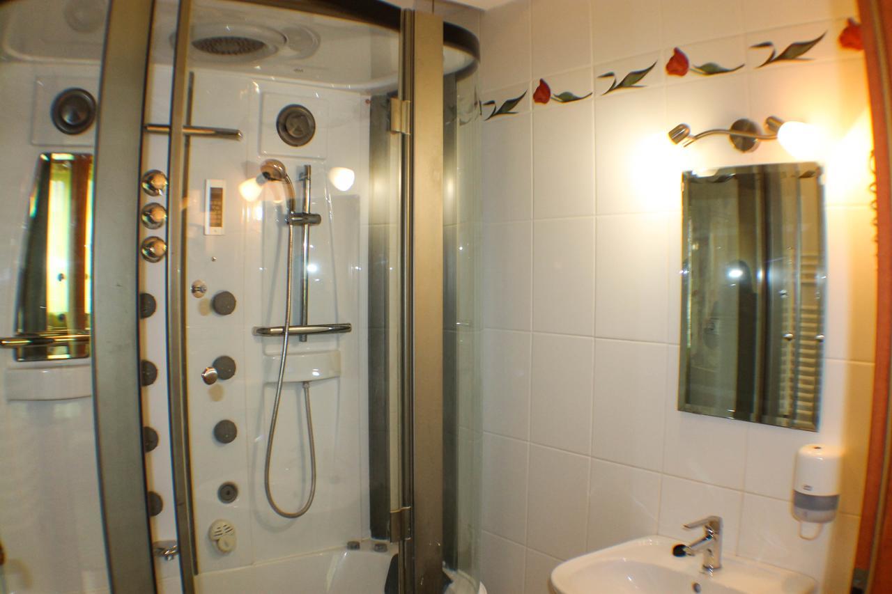 Hotel Jarja Hajduszoboszlo Ngoại thất bức ảnh