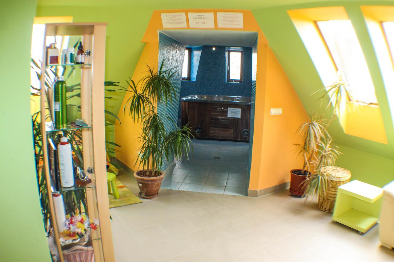 Hotel Jarja Hajduszoboszlo Ngoại thất bức ảnh