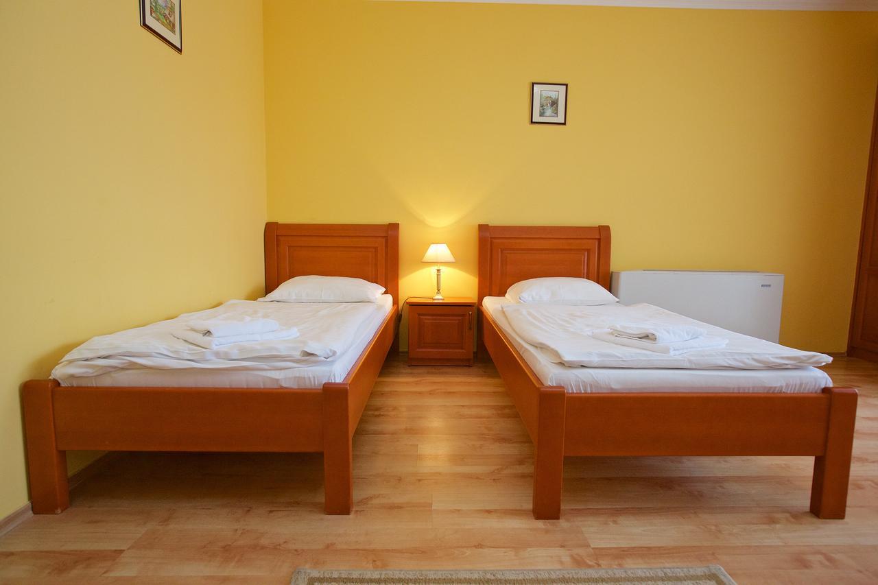 Hotel Jarja Hajduszoboszlo Ngoại thất bức ảnh